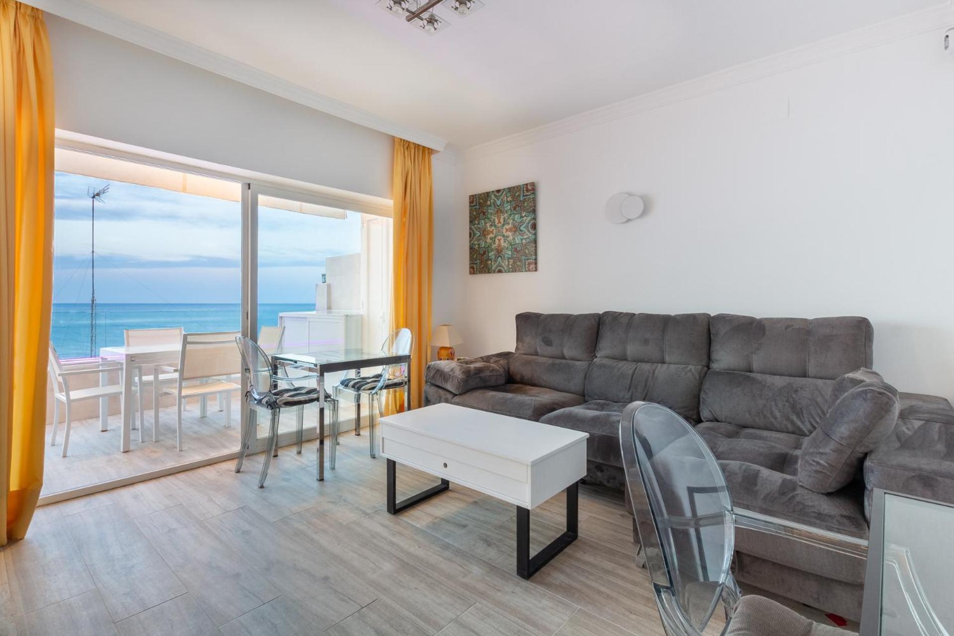 Increíble Terraza Vista Al Mar, Wifi Y Parking Apartamento *