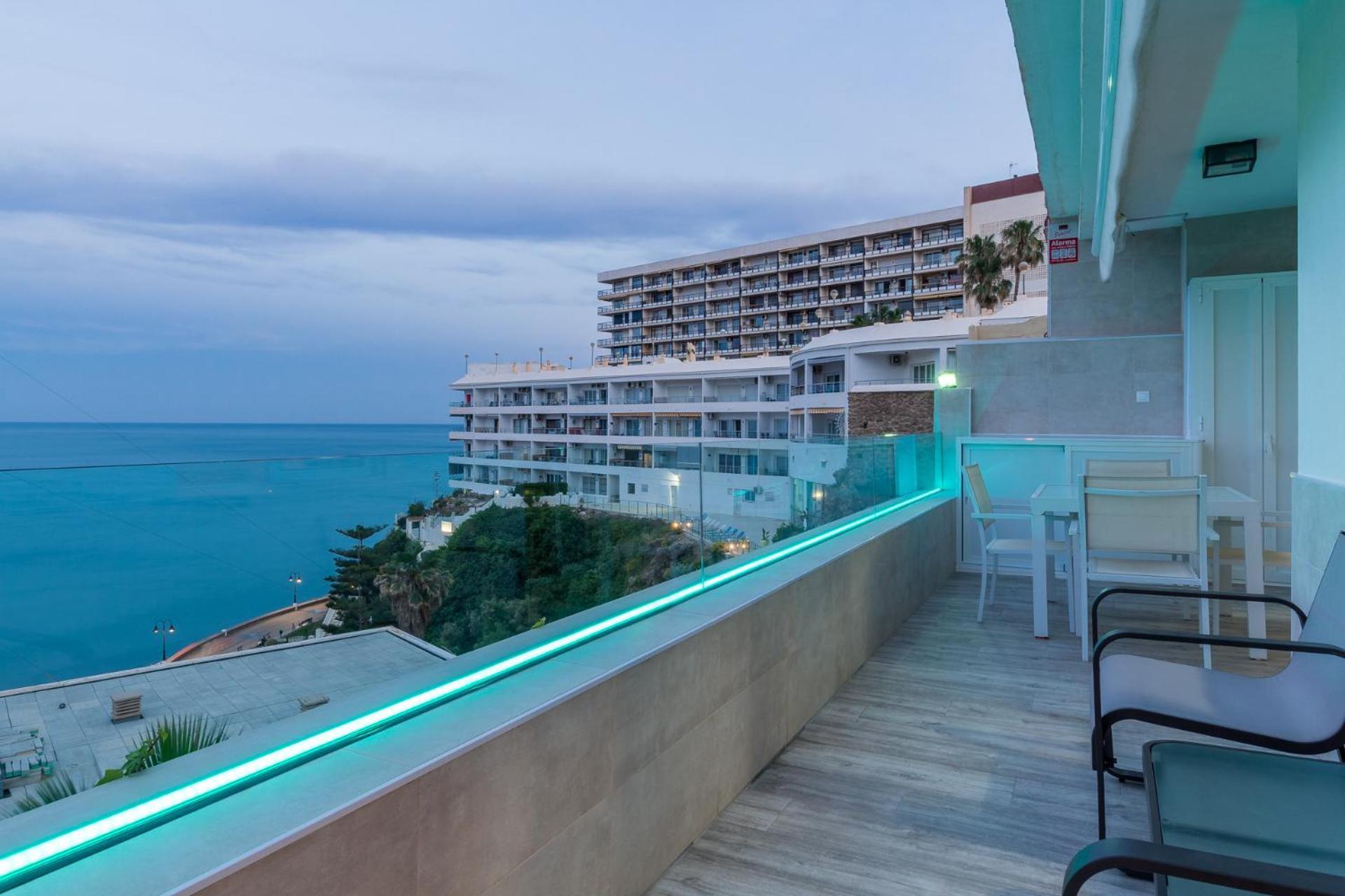 Apartamento Increible Terraza Vista Al Mar, Wifi Y Parking *