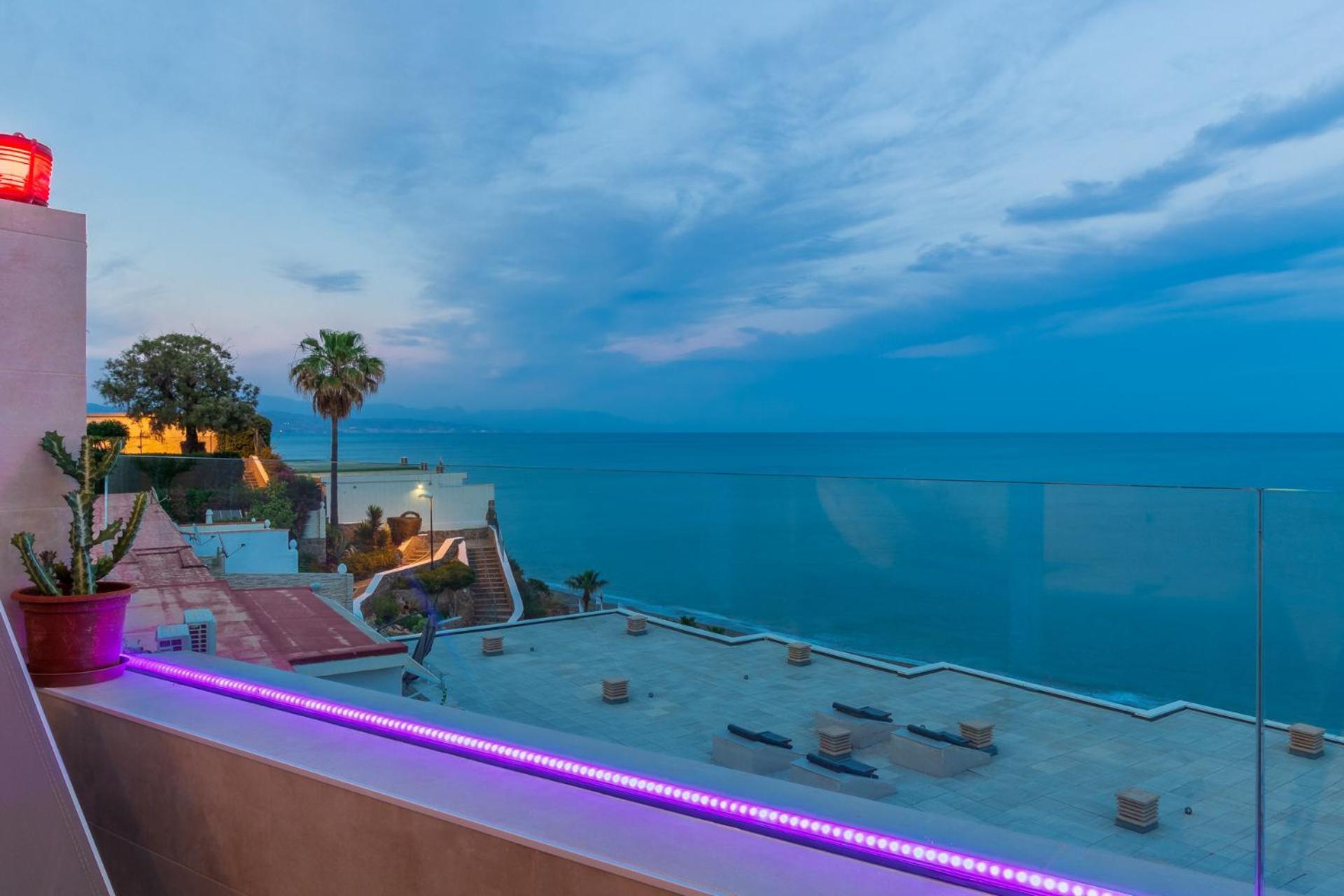 Increible Terraza Vista Al Mar, Wifi Y Parking Apartamento Torremolinos